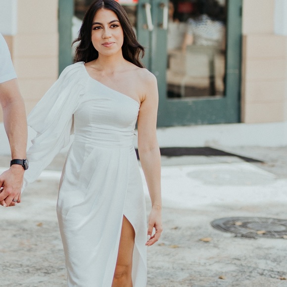 Asymmetrical Volume Sleeve Draped Maxi Dress - Picture 2 of 3